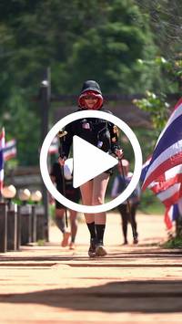 BIB:  <button type="button" onclick="openModal(28089348)" class="btn btn-primary btn-sm float-right" data-toggle="modal" data-target=".modal-high-quality">
                <i class="fa fa-download"></i> Download
                </button>